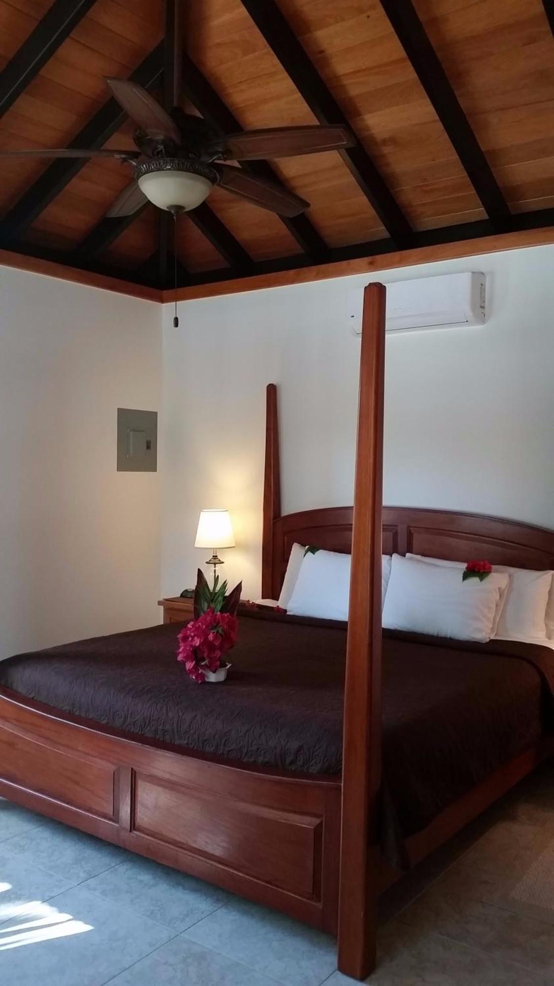 Cocotal Inn And Cabanas San Pedro  Kamer foto