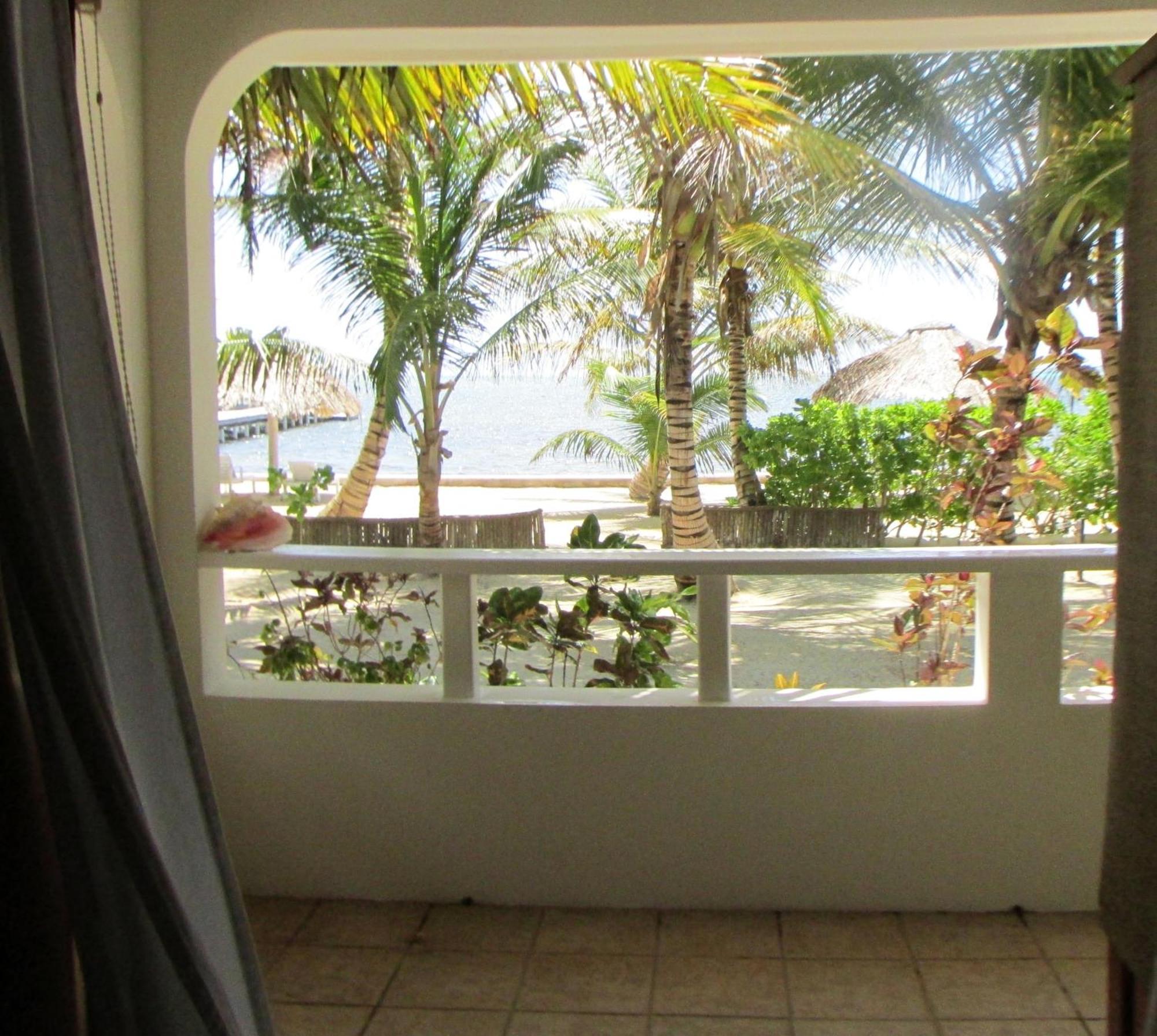 Cocotal Inn And Cabanas San Pedro  Kamer foto